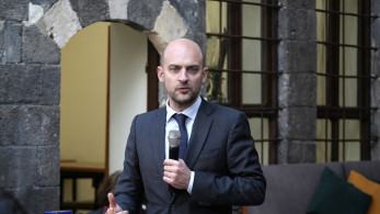 Γάλλος ΥΠΕΞ σε Κομισιόν: Σταματήστε τις παρεμβάσεις Μασκ στην Ευρώπη