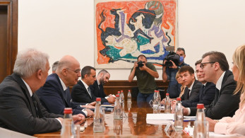Στο Βελιγράδι ο Νίκος Δένδιας - Θα γίνει δεκτός από τον Πρόεδρο της Σερβίας