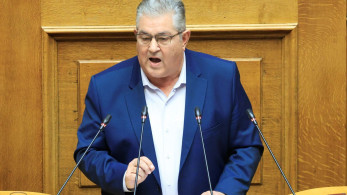 Βουλή - Προϋπολογισμός: «Να τον προτείνετε για Νόμπελ οικονομίας!» είπε ο Κουτσούμπας για Κασσελάκη