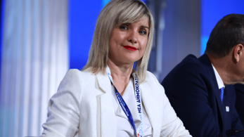 Πίστη Κρυσταλλίδου στο «Μανιφέστο»: Χριστούγεννα είναι…