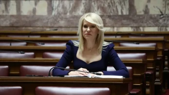 Νέες φουρτούνες στο Κίνημα Δημοκρατίας: Γιατί εξαφανίστηκε η Τζάκρη;