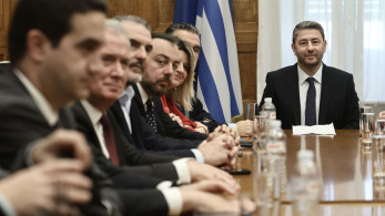 Σε ποιον κουνά το δάχτυλο ο Ανδρουλάκης; Η επιλογή Γιαννίτση και το παλιό καλό ΠΑΣΟΚ