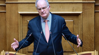 Τρικυμία εν κρανίω: έβγαλαν ακροδεξιό τον Αβέρωφ για να χτυπήσουν Τασούλα
