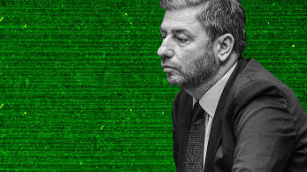 Κυβερνητικές πηγές κατά Ανδρουλάκη: Ας μην ανησυχεί καλοκαιριάτικα, εκλογές θα γίνουν το 2027