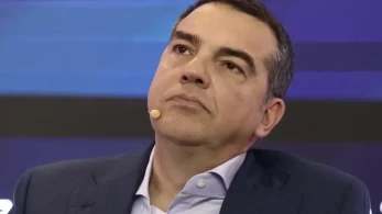 Επανεμφάνιση Τσίπρα: Η πολιτική εκμετάλλευση των Τεμπών του δίνει ελπίδες για επιστροφή