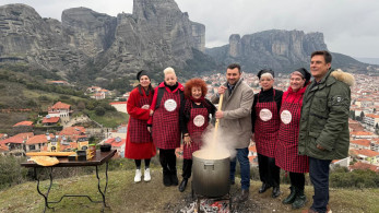 Καθαρά Δευτέρα: στην Καλαμπάκα γιορτάζουν με τρουφομανιταροφασολάδα