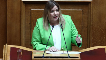 Μαρία Συρεγγέλα: Βλέπω ένα ΠΑΣΟΚ τελείως διαφορετικό από της Φώφης Γεννηματά (video)