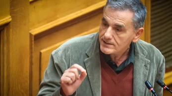 Διαμάχη ΣΥΡΙΖΑ - Τσακαλώτου: τον κατηγορούν για το ναυάγιο στη σύγκλιση με τη Νέα Αριστερά
