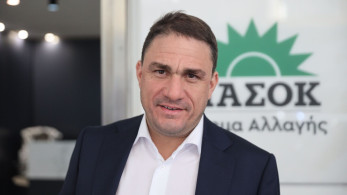 Ο Τσουκαλάς και η εμμονή του με τη Βούλτεψη: Όταν η αντιπολίτευση γίνεται καρικατούρα