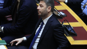 Στην αντεπίθεση ο κρεοπώλης για τα «μολυσμένα» sms - Κάνει μηνύσεις σε Ανδρουλάκη και Κουκάκη