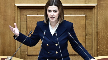 Απάντηση Ειρήνης Αγαπηδάκη στις αθλιότητες του Κυριάκου Βελόπουλου: Κάνετε τη Βουλή μηχανή αναπαραγωγής των τρολ