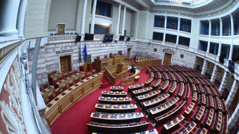 Live: η συζήτηση στη Βουλή για την πρόταση δυσπιστίας