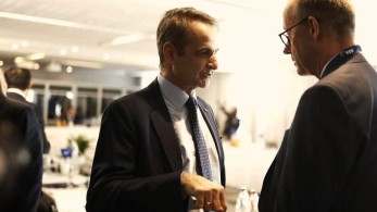 Έκτακτη Σύνοδος Κορυφής: σύντομη συνάντηση του Κυριάκου Μητσοτάκη με τον Φρίντριχ Μερτς