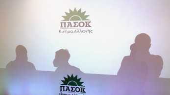 Μικροπολιτική ΠΑΣΟΚ με φόντο τις μεταφορές