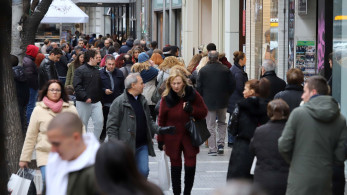 Kατώτατος μισθός: όφελος για πάνω από 1,6 εκατ. εργαζόμενους - Αναλυτικά παραδείγματα