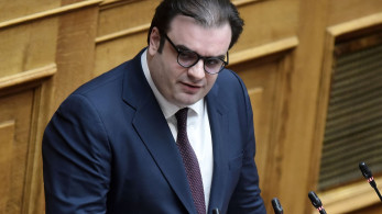 Ο Πιερρακάκης βάζει τέλος στην ταλαιπωρία των συνεπών φορολογούμενων με ρυθμισμένες δόσεις