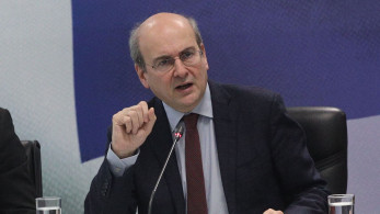Χατζηδάκης στον επικεφαλής του ESM: Η ελληνική οικονομία συγκλίνει και ανεβαίνει κάθε χρόνο και περισσότερο