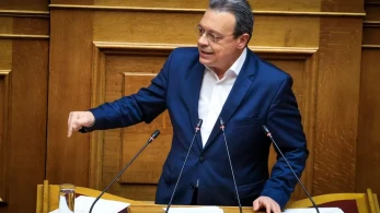 Τέμπη: Ο Φάμελος ζητά να γίνει δεκτό το αίτημα Σπίρτζη για επιτροπή της Βουλής