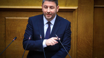 Κομπάρσος στην παράσταση της Ζωής ο Ανδρουλάκης: έκανε το ΠΑΣΟΚ ουρά της