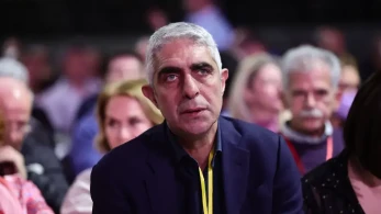 Συνεχίζεται η διάλυση του ΣΥΡΙΖΑ - Προς αποχώρηση και ο Γιώργος Τσίπρας