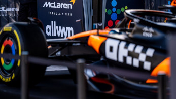 Το μονοθέσιο της McLaren ήρθε στην Ελλάδα και άφησε ιστορία