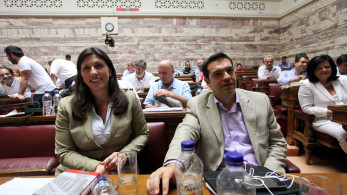 Ο «ευεργέτης» Τσίπρας, η  «αχαριστία» της Κωνσταντοπούλου κι ο θυρωρός του ΣΥΡΙΖΑ