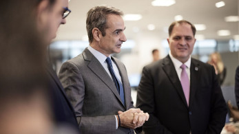 Ο Μητσοτάκης με τον Kaplan, ο Κικίλιας με τους ακτοπλόους και το άρθρο 5 του ΝΑΤΟ