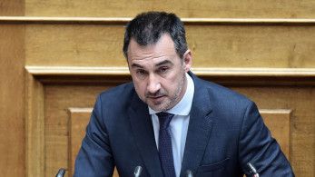 Χαρίτσης: Ο «αόρατος» που αναζητά ρόλο στην πολιτική σκηνή