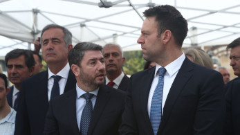 Ο Κασσελάκης ψάχνεται πάλι για λεφτά και ο Ανδρουλάκης για συνεργασία