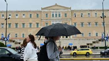Στο μάτι της κακοκαιρίας  η Αττική - Σφοδρές καταιγίδες και κεραυνοί