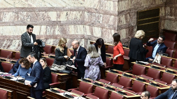 Προανακριτική: αποχώρησε η Νέα Αριστερά από την ψηφοφορία, παραμένει στη συζήτηση