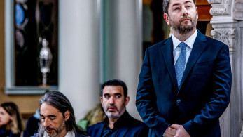 ΠΑΣΟΚ: το βαρύ κλίμα δεν θα αλλάξει με πράσινα αυγά