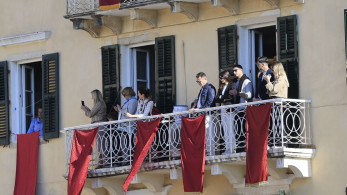 Κέρκυρα: το έθιμο των «μπότηδων»  μέσα από εικόνες και βίντεο