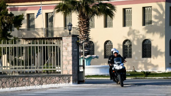 Αιματηρή συμπλοκή στις αγροτικές φυλακές Τίρυνθας με τέσσερις τραυματίες (video)