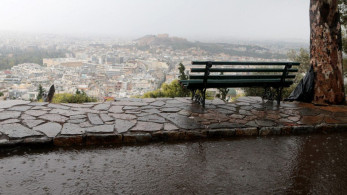 Ο καιρός τρελάθηκε: 4.700 κεραυνοί με τη θερμοκρασία να αγγίζει τους 42 βαθμούς κελσίου