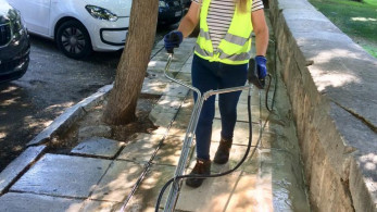 Κυριακάτικη καθαριότητα στο Κολωνάκι από τον Δήμο Αθηναίων (pics)
