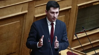 Χρηστίδης εναντίον Τσουκαλά: Στόχος του ΠΑΣΟΚ είναι η πρώτη θέση, όχι η δεύτερη