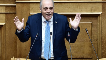 Βελόπουλος: Ρυθμιστής συνωμοσιών και πολιτικής λάσπης