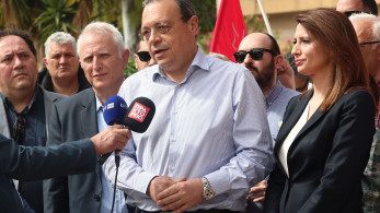 Το… θέατρο του Φάμελλου περί «πολιτικής δίωξης»
