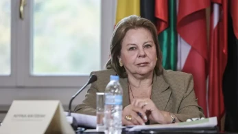 Συναγερμός σε ΣΥΡΙΖΑ και ΠΑΣΟΚ για τις κινήσεις Κατσέλη: Η υπονόμευση και ο ρόλος Τσίπρα
