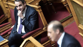 Οι «άστεγοι» της… δεξιάς πολυκατοικίας