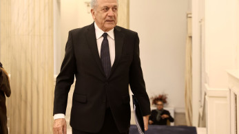 Σκευωρία Novartis: Τα μάζεψε άρον άρον ο Δεστεμπασίδης μπροστά στον Αβραμόπουλο