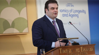 Πιερρακάκης: Αναπτυξιακή ευκαιρία για την Ελλάδα η αξιοποίηση της «ασημένιας οικονομίας»