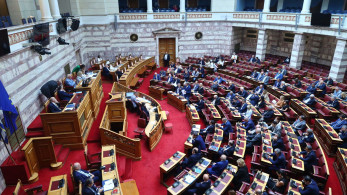 Προανακριτική για τα Τέμπη: live η συζήτηση στη Βουλή