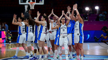 EuroBasket γυναικών: εντυπωσιακή πρεμιέρα για τις «γαλανόλευκες» - Άνετη νίκη επί της Ελβετίας με 87-65 (video)