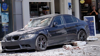 Ηράκλειο: κατέρρευσε τμήμα από ταράτσα στη Νέα Αλικαρνασσό - Ζημιές σε ΙΧ