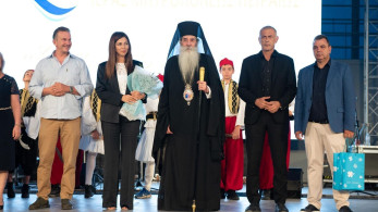 Μητροπολίτης Πειραιώς Σεραφείμ προς Σοφία Ζαχαράκη: Διακρίνεστε για την αγάπη σας στη νέα γενιά
