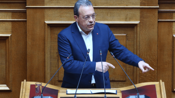 Βουλή - Φάμελλος: για τα Τέμπη φταίνε όλοι εκτός από τον ΣΥΡΙΖΑ