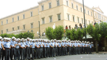 Σαν σήμερα το 1964, η Βουλή «έσπασε» από τη φωνή του λαού