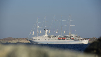 Το τέλος κρουαζιέρας επιστρέφει και διχάζει